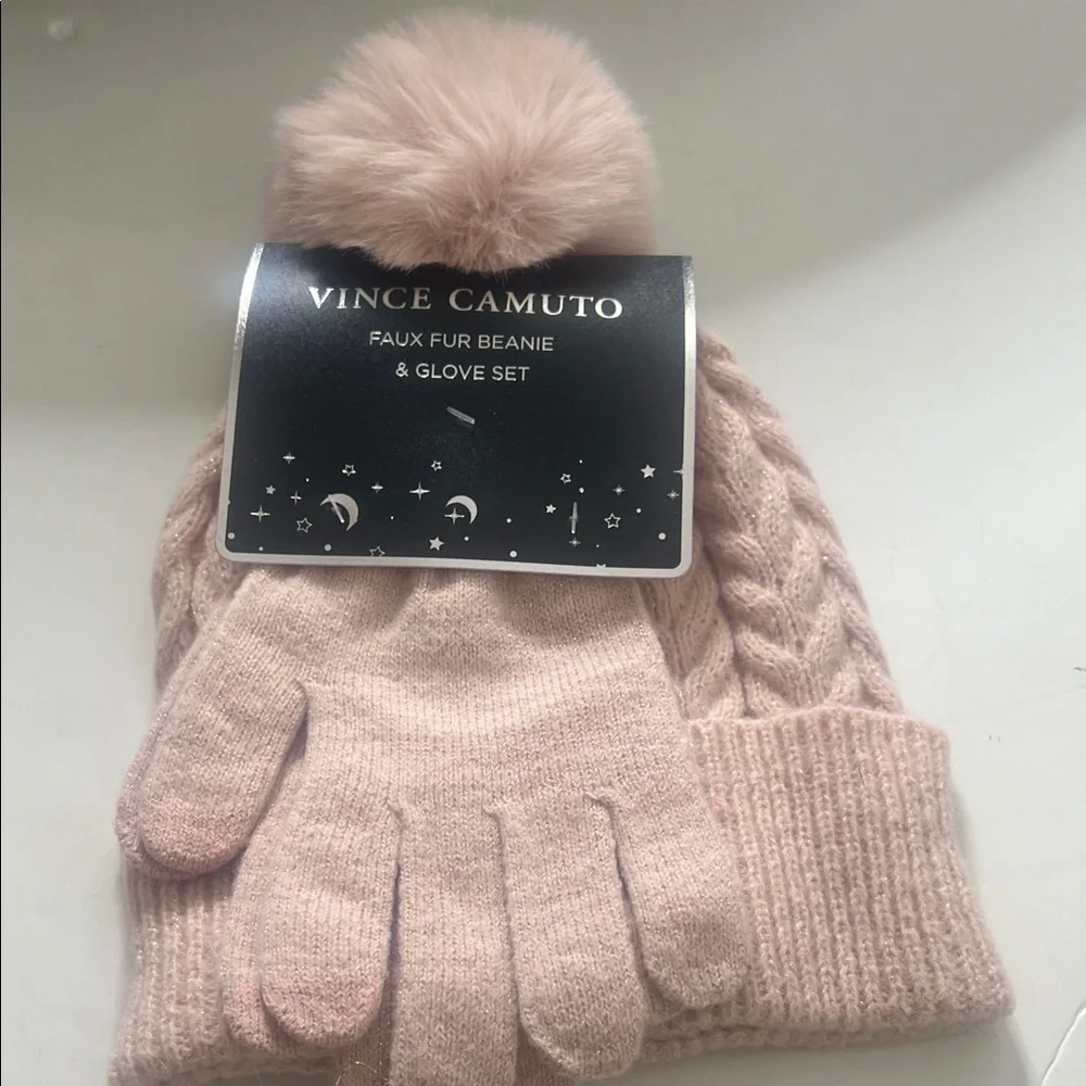 Vince Camuto & Nine West Blush Faux Fur Beanie & Glove Set ONE SIZE
